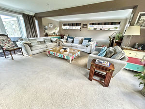 Photo 30- click for photo gallery